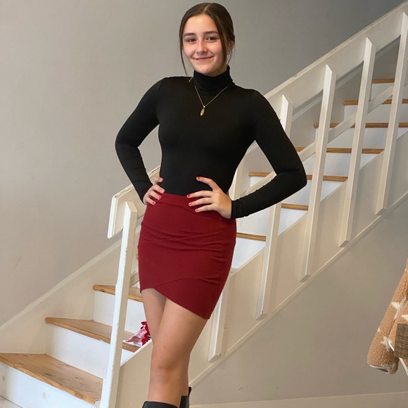 Meet your Posher, Foster - Picture 3 of 14